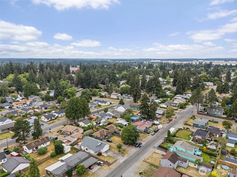 Property photo for 628 S 117th Street, Tacoma photo 34