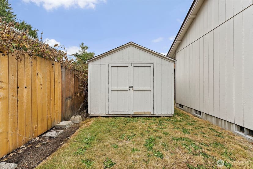 Property photo for 628 S 117th Street, Tacoma photo 32