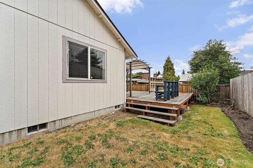Property photo for 628 S 117th Street, Tacoma photo 28