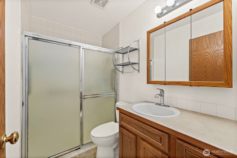 Property photo for 628 S 117th Street, Tacoma photo 25
