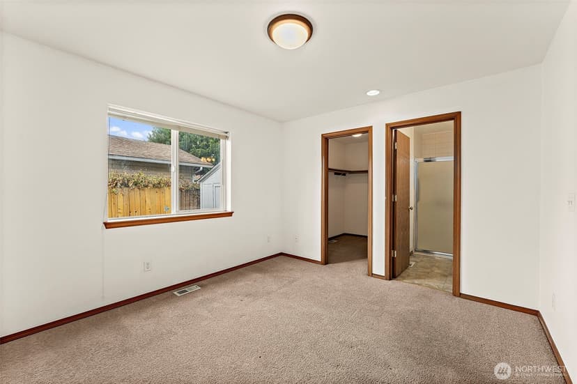 Property photo for 628 S 117th Street, Tacoma photo 24