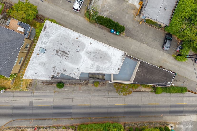 Property photo for 650 W Bertona Street, Seattle photo 10