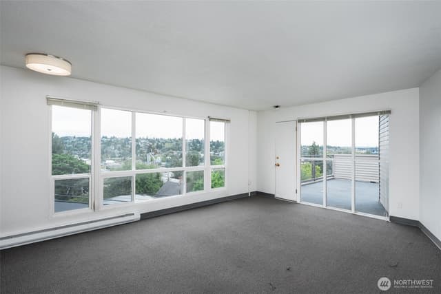 Property photo for 650 W Bertona Street, Seattle photo 4
