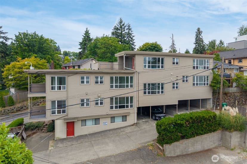 Property photo for 650 W Bertona Street, Seattle photo 7