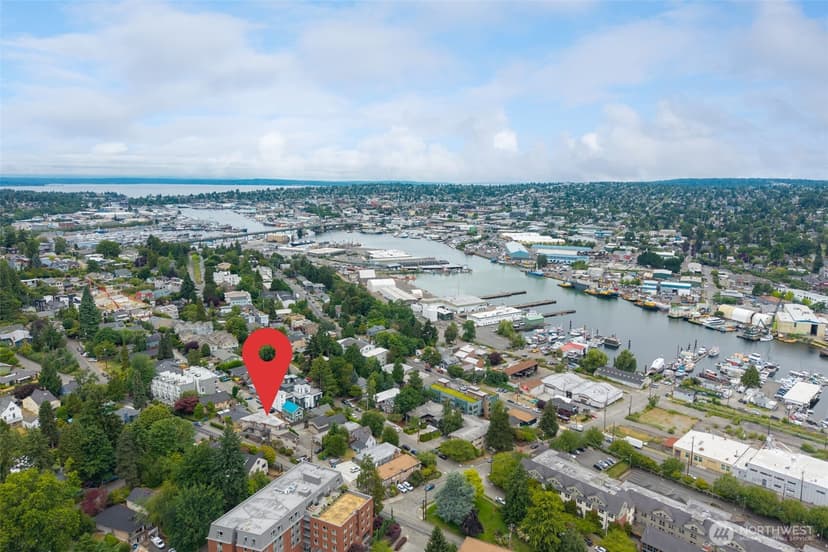 Property photo for 650 W Bertona Street, Seattle photo 5