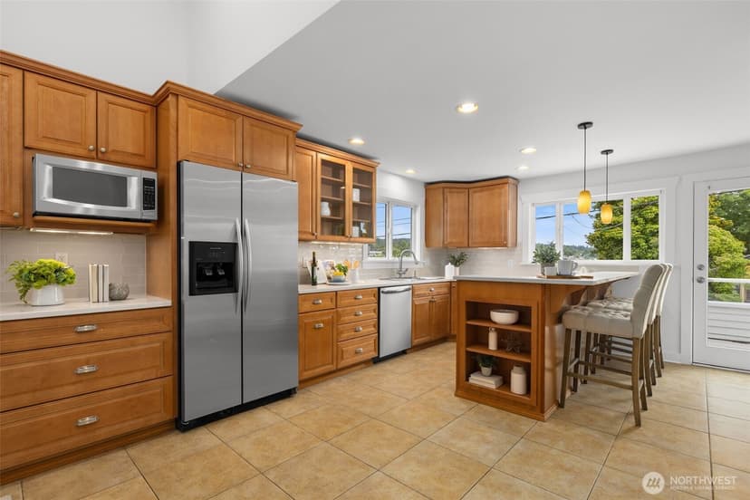 Property photo for 234 6th Avenue, Kirkland photo 12