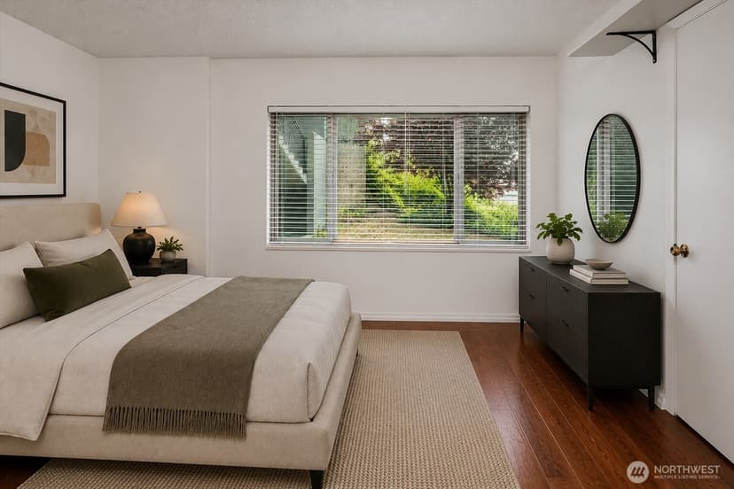 Property photo for 507 W Mercer Street #104, Seattle photo 20