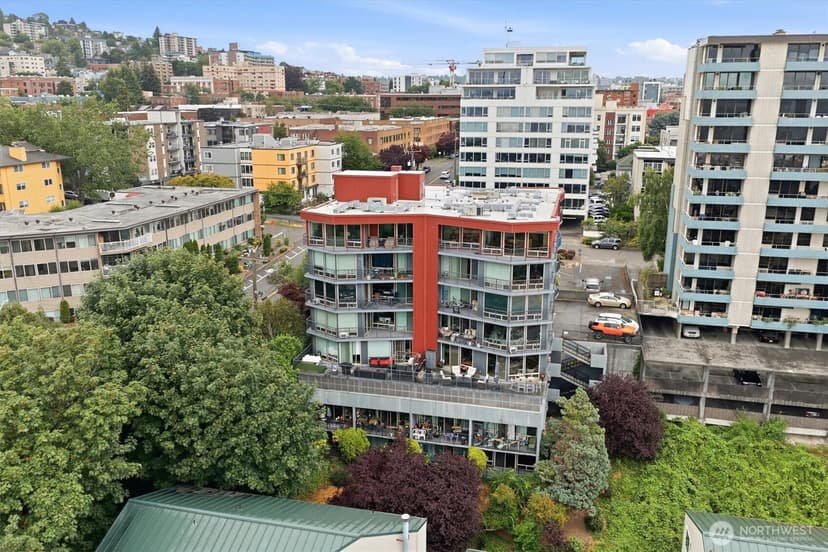 Property photo for 507 W Mercer Street #104, Seattle photo 30