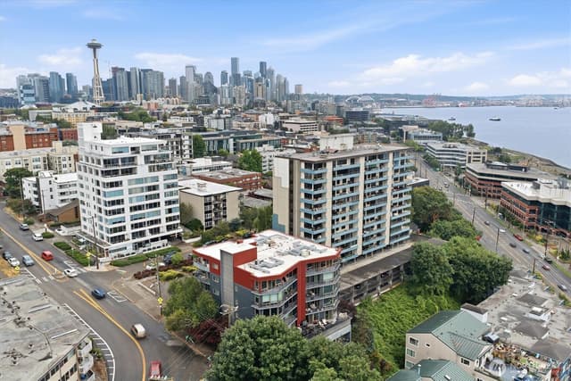 Property photo for 507 W Mercer Street #104, Seattle