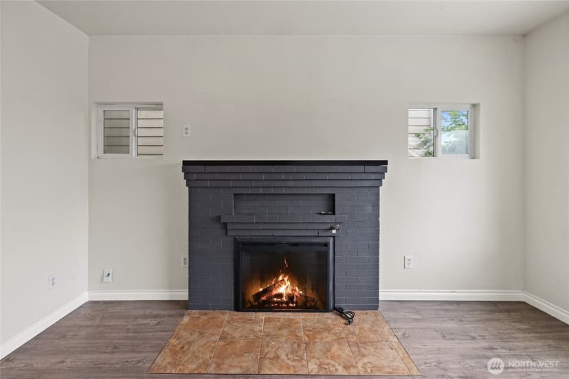 Property photo for 4012 Rucker Avenue, Everett photo 6