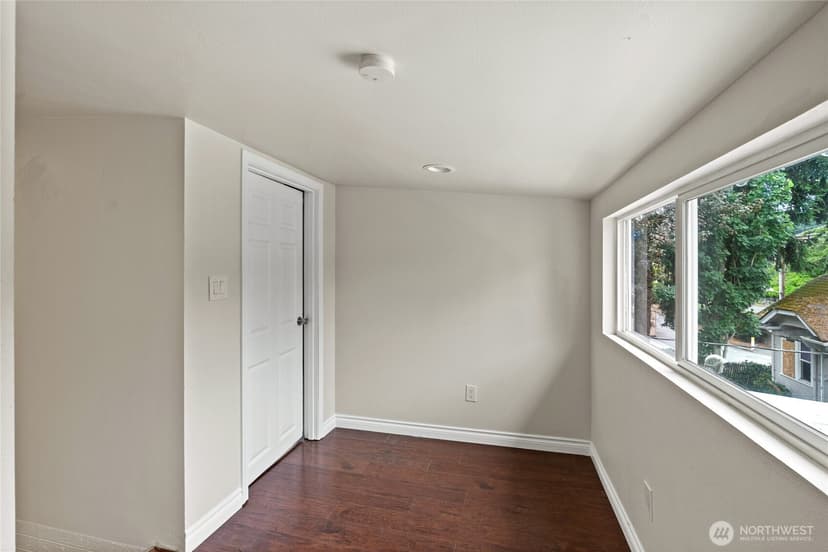 Property photo for 4012 Rucker Avenue, Everett photo 12