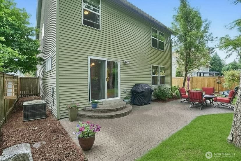 Property photo for 24131 235th Avenue SE, Maple Valley photo 4