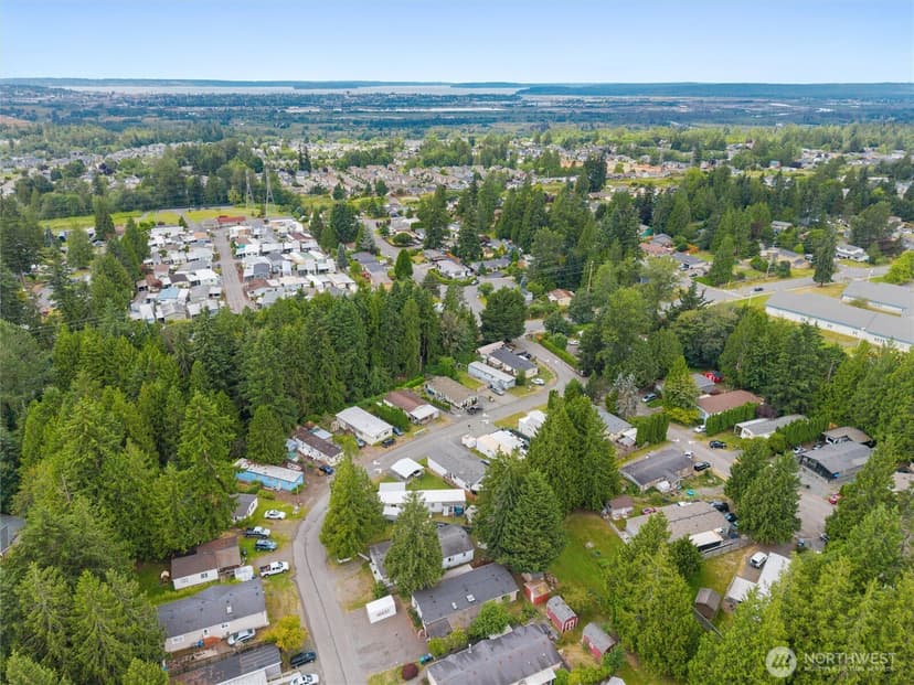 Property photo for 9211 13th Place SE, Lake Stevens photo 31