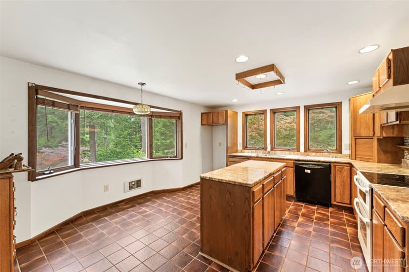 Property photo for 10500 SW Wicks Lake Rd, Port Orchard photo 8