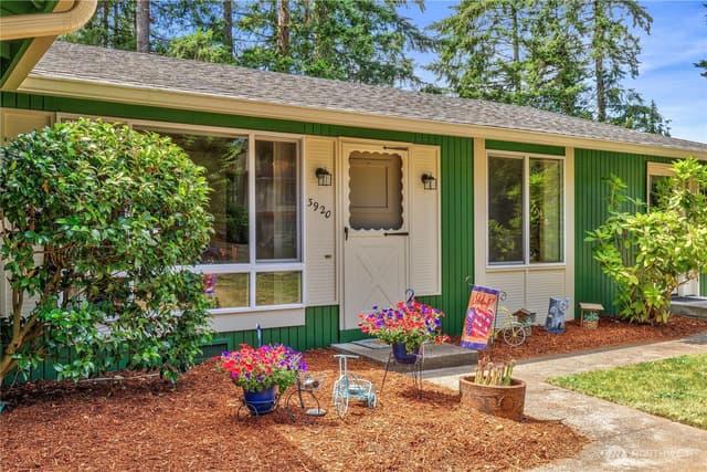 Property photo for 3920 Celeste Court SE, Port Orchard photo 2
