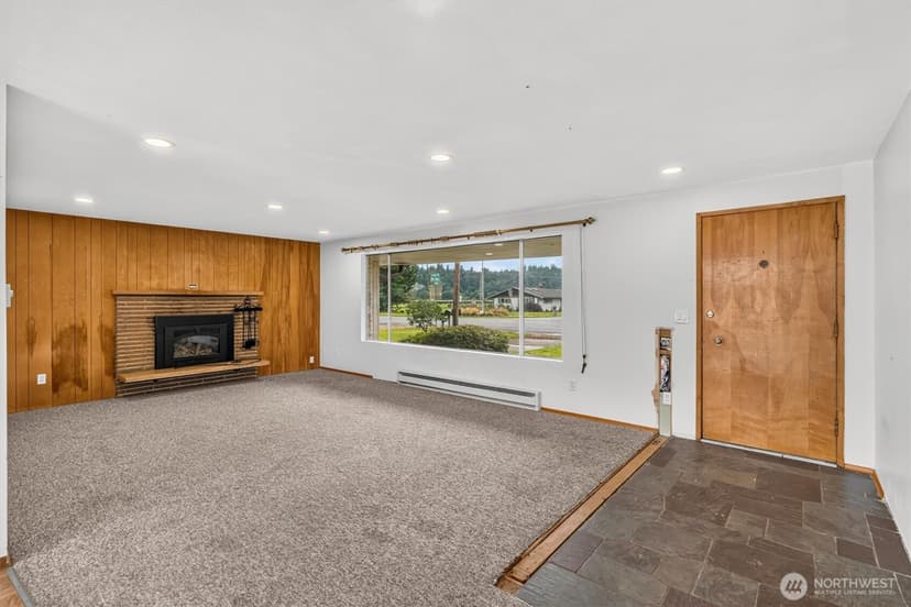 Property photo for 22721 Pioneer Highway, Stanwood photo 4