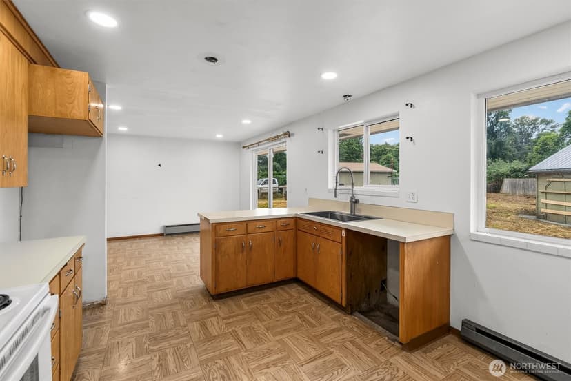 Property photo for 22721 Pioneer Highway, Stanwood photo 13