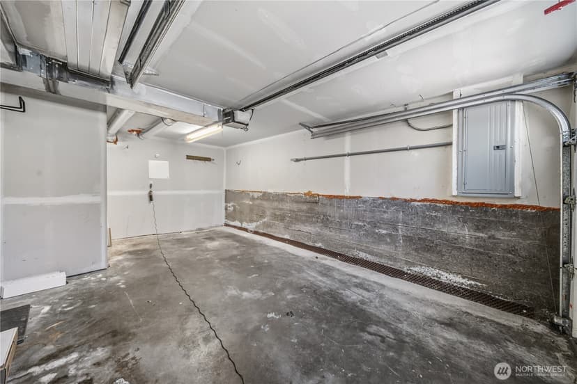 Property photo for 521 NE 85th, Seattle photo 37