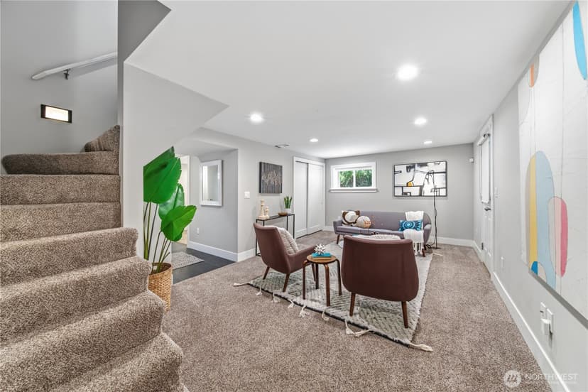 Property photo for 521 NE 85th, Seattle photo 26