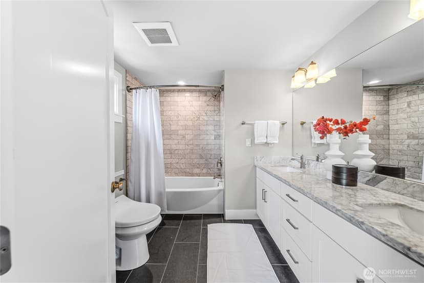 Property photo for 521 NE 85th, Seattle photo 30