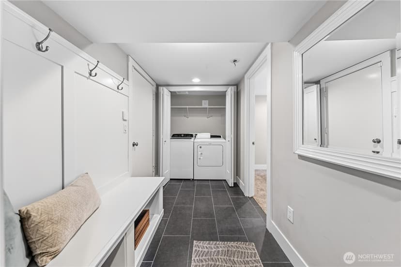 Property photo for 521 NE 85th, Seattle photo 31