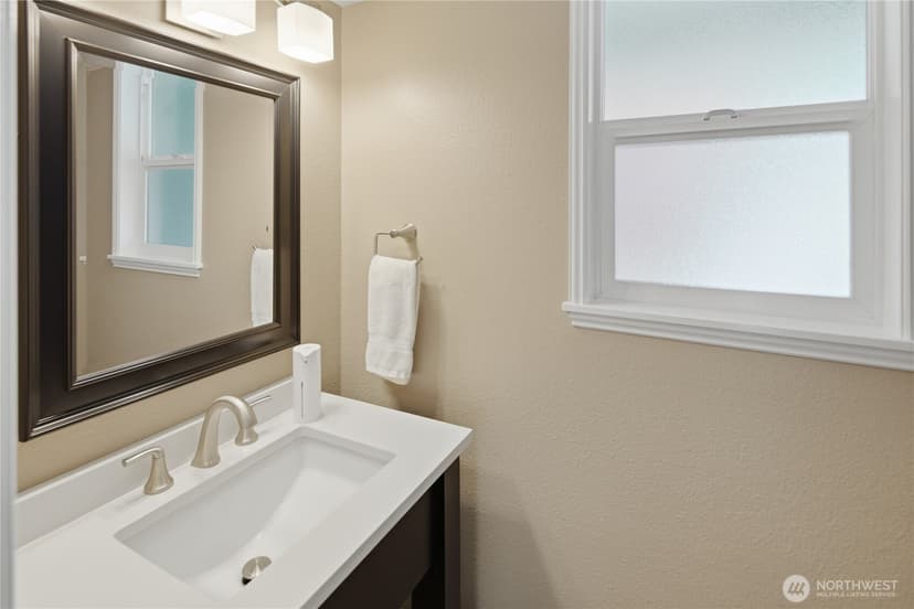 Property photo for 13314 78th Place NE, Kirkland photo 7