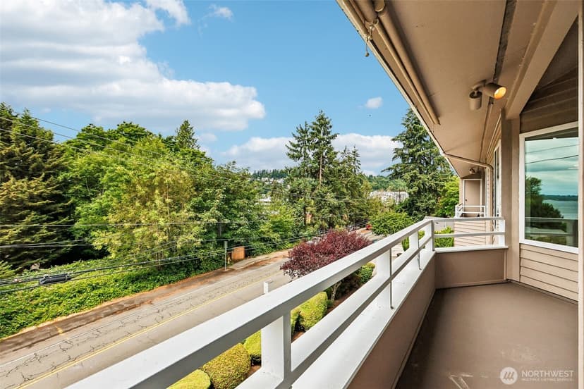 Property photo for 11430 99th Place NE #7, Kirkland photo 19