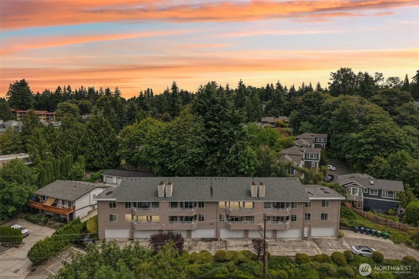 Property photo for 11430 99th Place NE #7, Kirkland