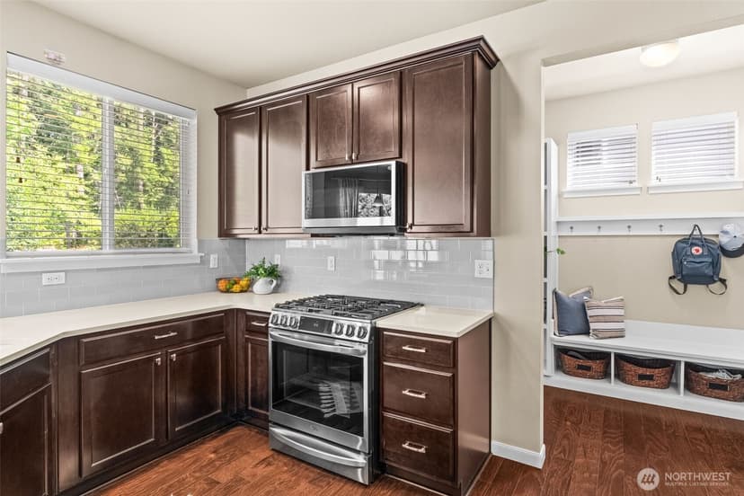 Property photo for 10379 Sentinel Drive, Gig Harbor photo 19
