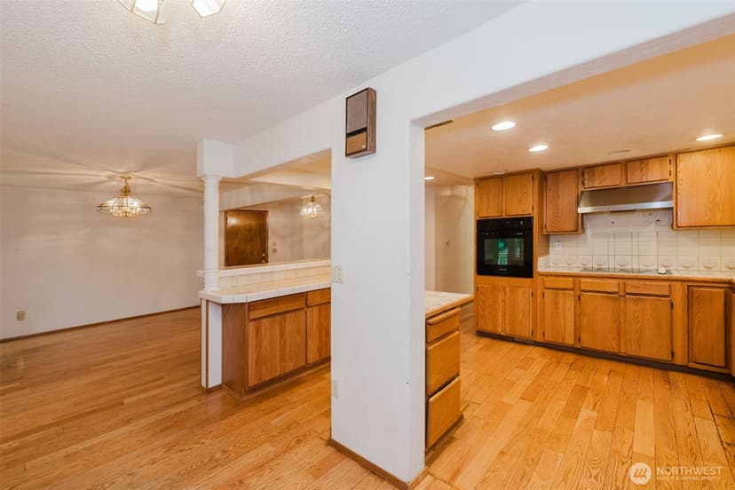 Property photo for 8565 Phillips Road SE, Port Orchard photo 19
