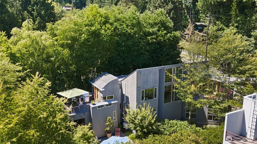 Property photo for 3701 E Alder Street, Seattle photo 32