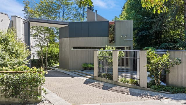 Property photo for 3701 E Alder Street, Seattle photo 2
