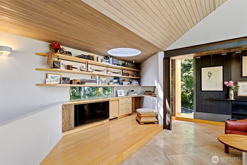 Property photo for 3701 E Alder Street, Seattle photo 14