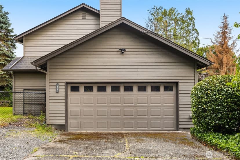 Property photo for 17021 76th Avenue W, Edmonds photo 26