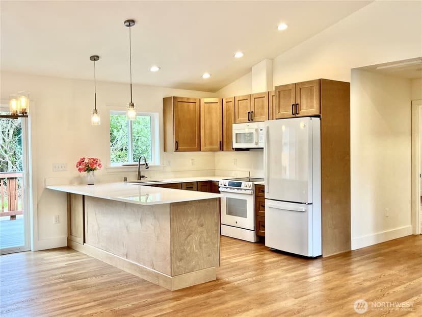 Property photo for 382 S Wynoochee Drive SW, Ocean Shores photo 5