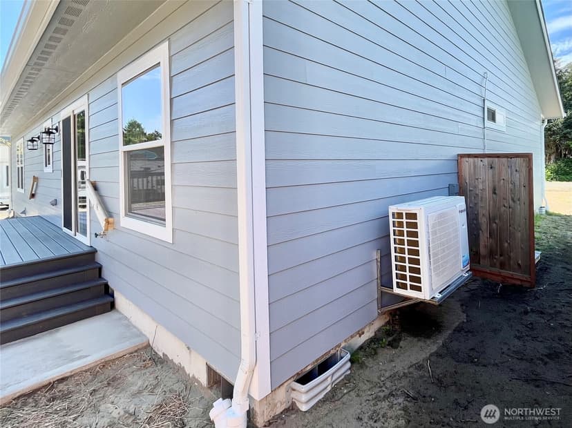 Property photo for 382 S Wynoochee Drive SW, Ocean Shores photo 24