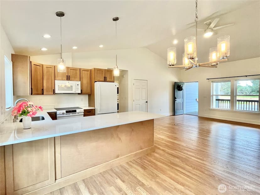 Property photo for 382 S Wynoochee Drive SW, Ocean Shores photo 9