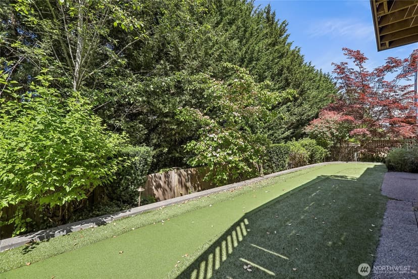 Property photo for 11815 157th Avenue NE, Redmond photo 33