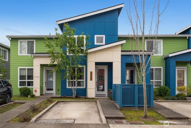 Property photo for 9725 10th Place SW, Seattle photo 2