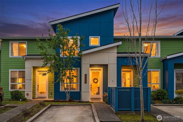 Property photo for 9725 10th Place SW, Seattle photo 3
