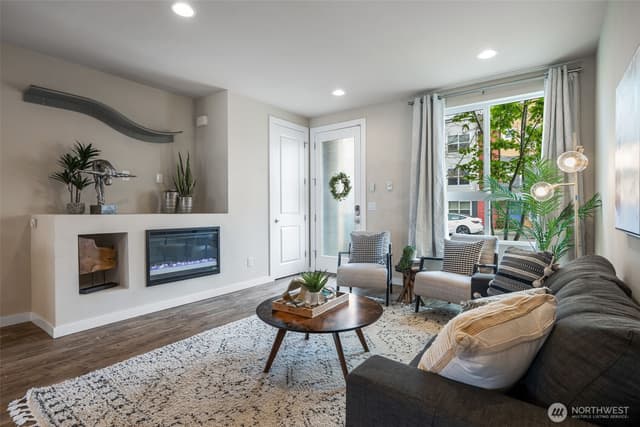 Property photo for 9725 10th Place SW, Seattle photo 5