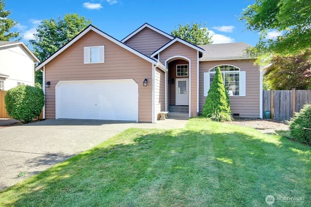 Property photo for 25847 175th Place SE, Covington