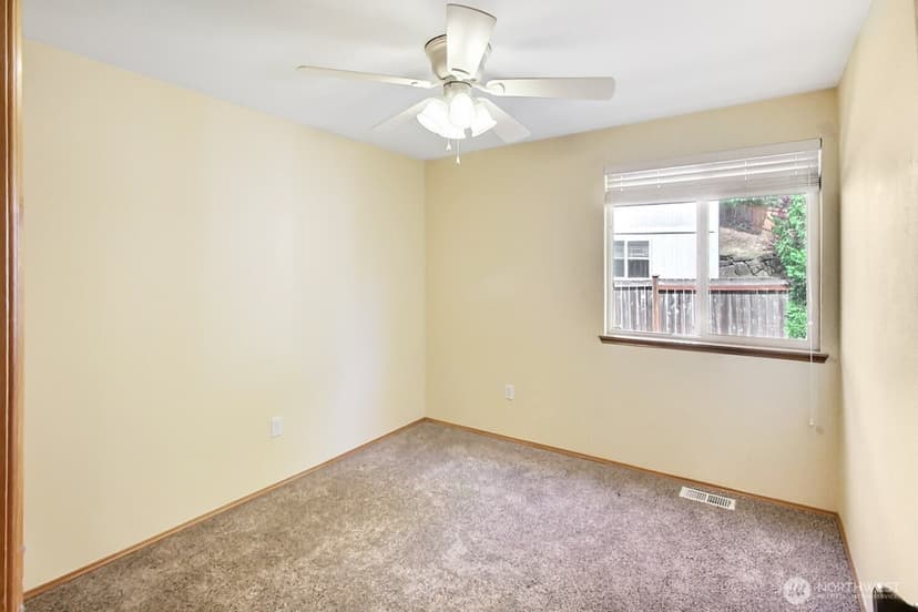 Property photo for 25847 175th Place SE, Covington photo 26