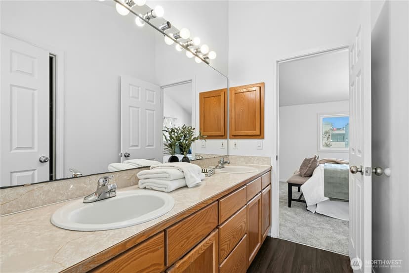 Property photo for 7530 43rd Avenue S #B, Seattle photo 29