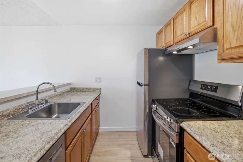 Property photo for 31003 14th Ave S #E2, Federal Way photo 8