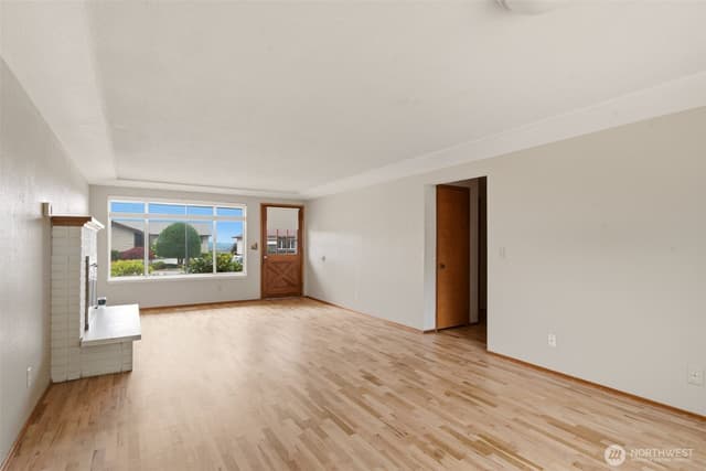 Property photo for 1633 S Geiger, Tacoma photo 4