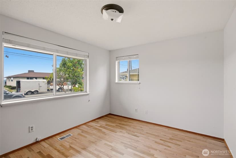 Property photo for 1633 S Geiger, Tacoma photo 6