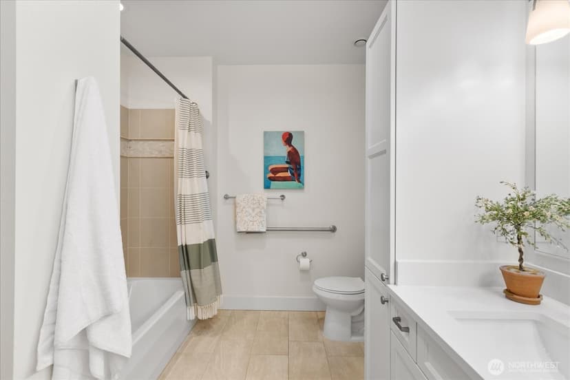 Property photo for 45 Pine Street #101, Edmonds photo 19