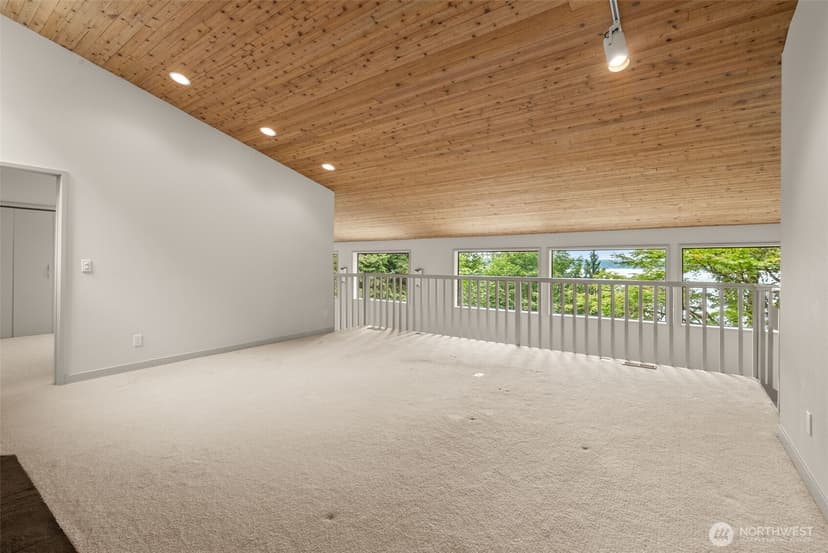 Property photo for 93 Raft Island Drive NW, Gig Harbor photo 26