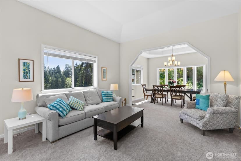 Property photo for 18223 Yew Way, Snohomish photo 6